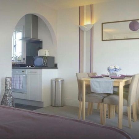 "New Entire Flat Zone2 - 20Min To Central" Apartment Londra Exterior foto
